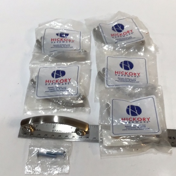 Set of 6 NWT 3” Drawer Pulls - Picture 4 of 9